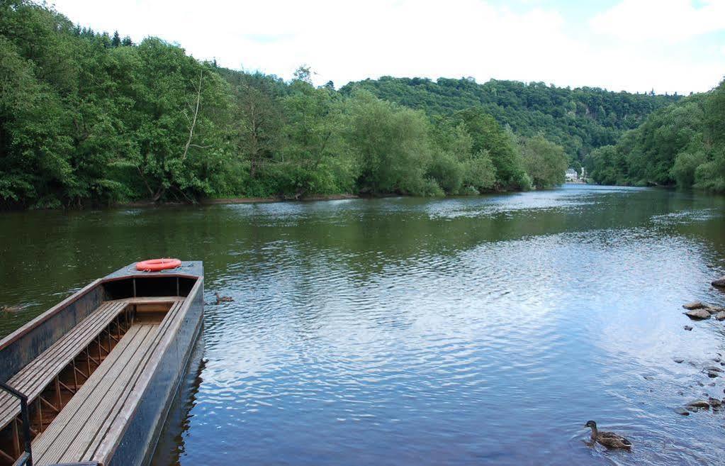 Ye Old Ferrie Inn Symonds Yat Esterno foto